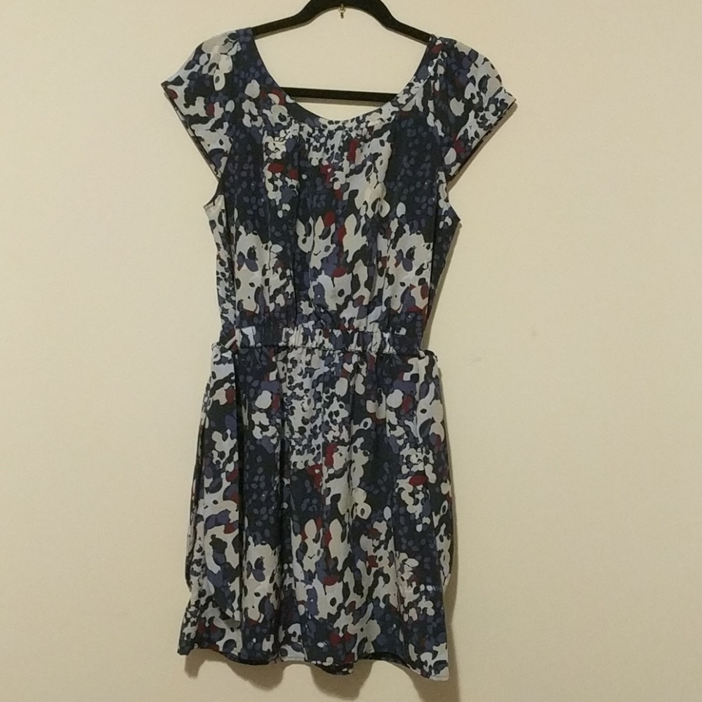 ⭐ Banana Republic Floral Pocket Dress - Picture 2 of 8
